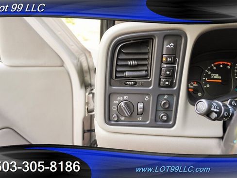 Used 2004 GMC Sierra 2500 SLT w/ Heavy-Duty Power Package AWD/4WD image 23