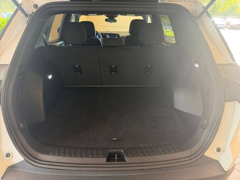 Used 2025 Chevrolet Equinox LT FWD image 31