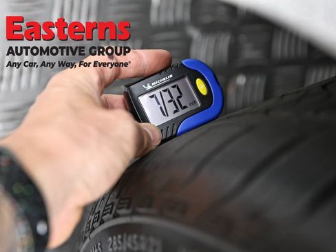 Used 2023 BMW X7 xDrive40i w/ Executive Package image 31