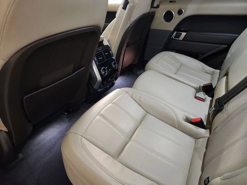 Used 2022 Land Rover Range Rover Sport HSE Silver Edition image 29