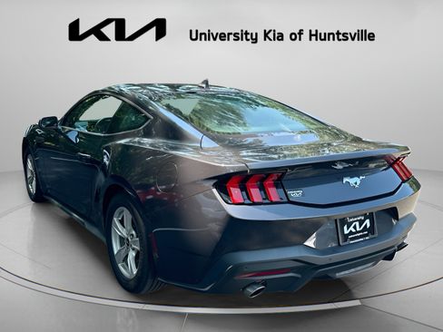 Used 2024 Ford Mustang Coupe RWD image 6