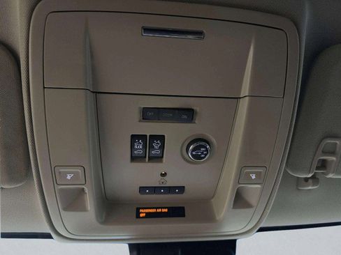 Used 2016 GMC Yukon Denali w/ Open Road Package image 31