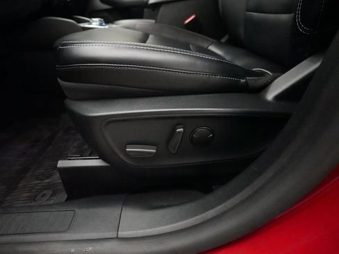 Used 2024 Ford Escape Platinum AWD/4WD image 29