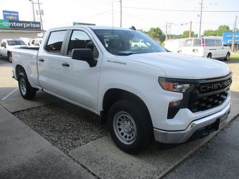 Used 2023 Chevrolet Silverado 1500 W/T w/ WT Value Package image 3