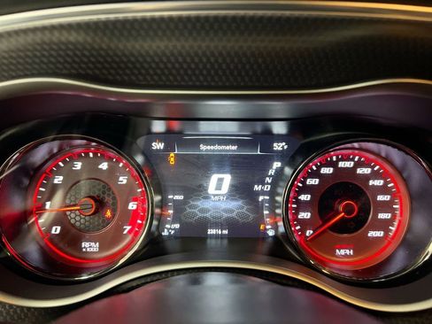 Used 2020 Dodge Charger SRT Hellcat image 11