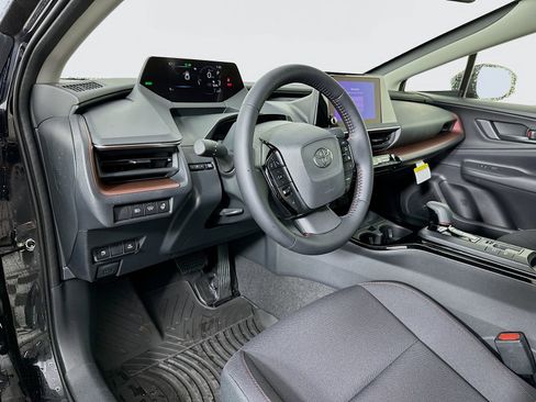 New 2026 Toyota Prius Plug-In Hybrid FWD image 9