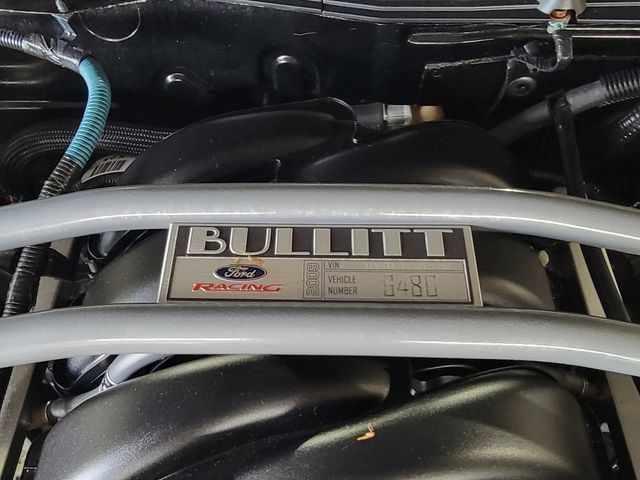 Used 2009 Ford Mustang GT RWD image 32