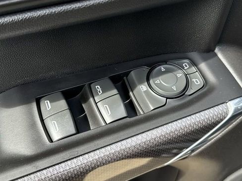 Used 2022 Chevrolet Silverado 1500 Custom Trail Boss w/ Midnight Edition image 23