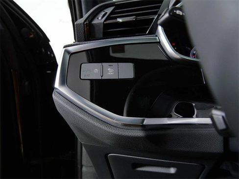 Certified 2024 Audi Q3 2.0T Premium Plus image 23