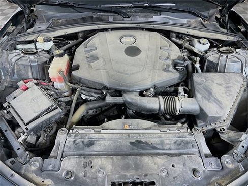 Used 2019 Chevrolet Camaro LT w/ RS Package image 26