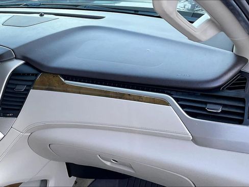 Used 2017 GMC Yukon Denali w/ Enhanced Security Package image 19