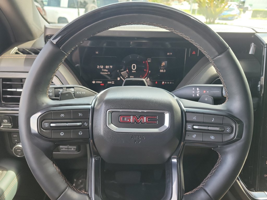 Used 2026 GMC Yukon AT4 w/ Premium Trailering Package AWD/4WD image 28