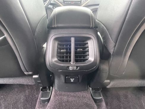 Used 2017 Jeep Cherokee Limited AWD/4WD image 27