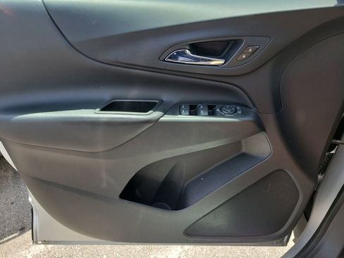 Used 2022 Chevrolet Equinox LT image 26