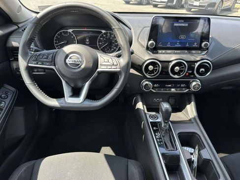 Used 2021 Nissan Sentra SV FWD image 8