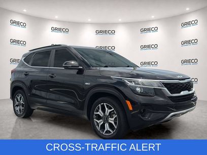 Used 2023 Kia Seltos EX