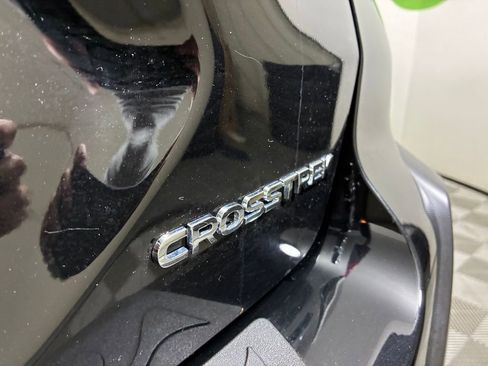 Certified 2025 Subaru Crosstrek 2.0i Premium image 27