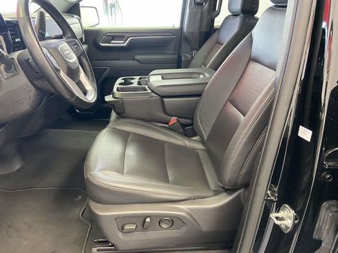 Used 2025 GMC Sierra 1500 SLT image 17