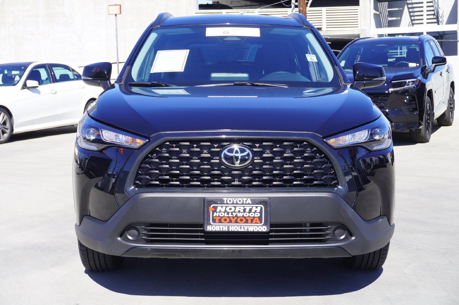 Certified 2024 Toyota Corolla Cross LE AWD/4WD image 3