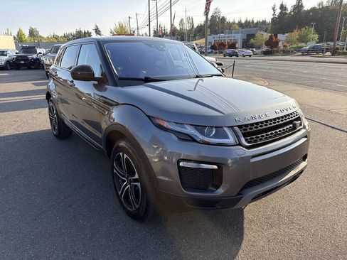 Used 2017 Land Rover Range Rover Evoque SE Premium AWD/4WD image 11