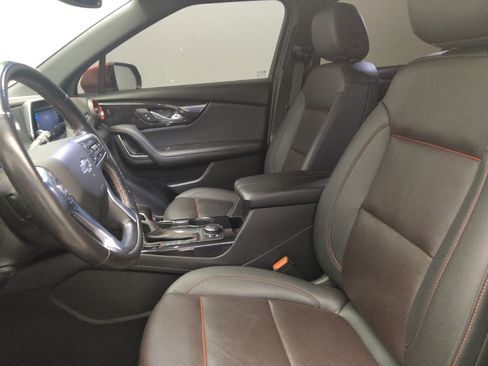 Used 2021 Chevrolet Blazer RS w/ Enhanced Convenience Package FWD image 17