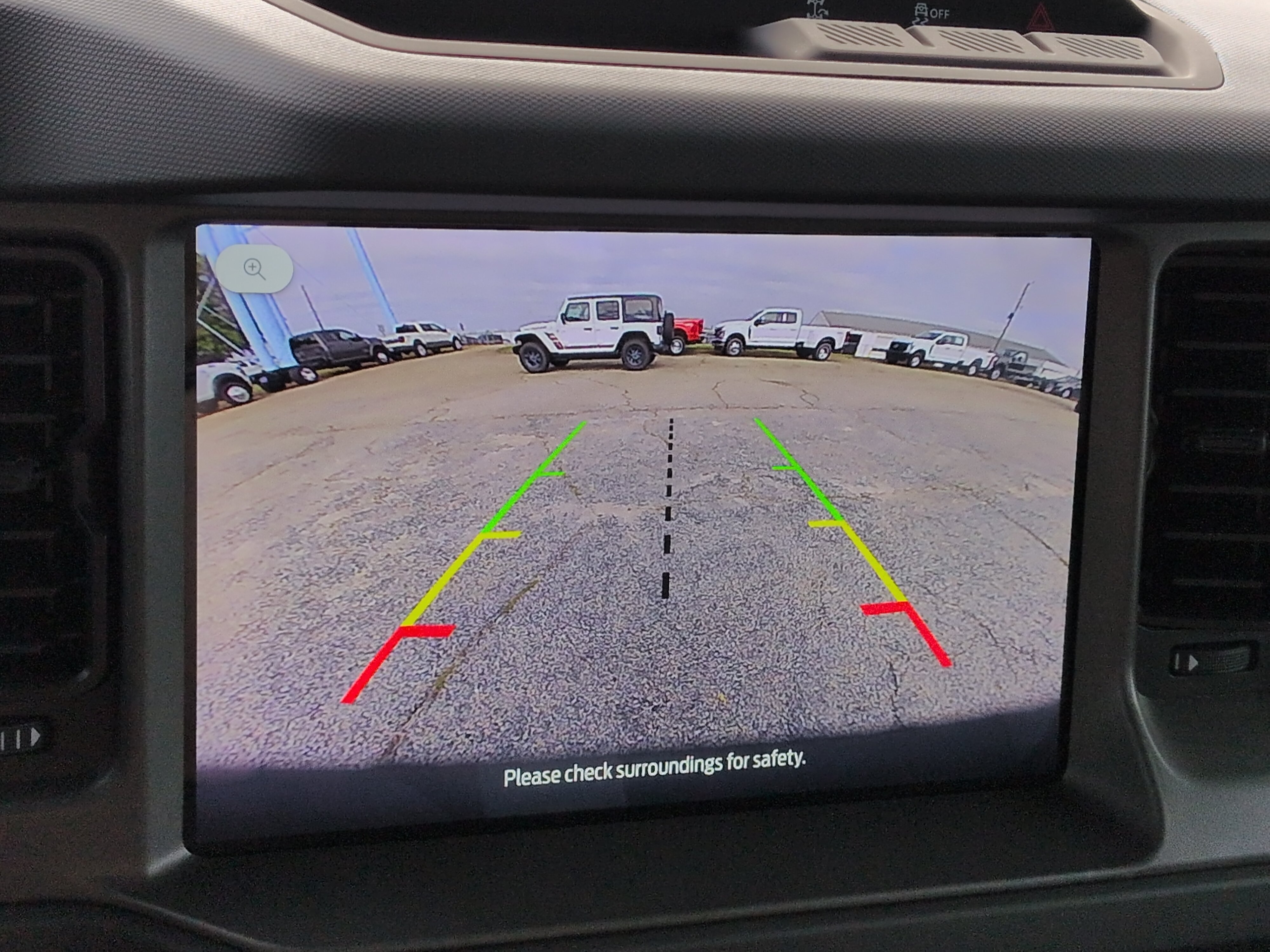 Used 2025 Ford Bronco 4-Door AWD/4WD image 18