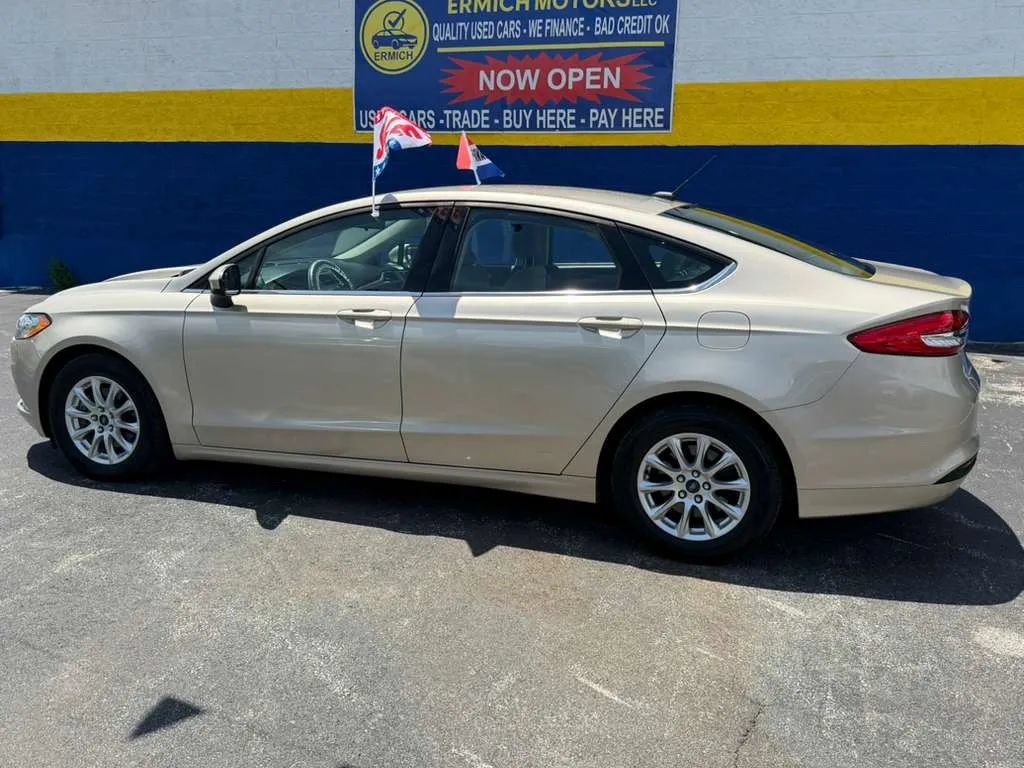 Used 2018 Ford Fusion S FWD image 11