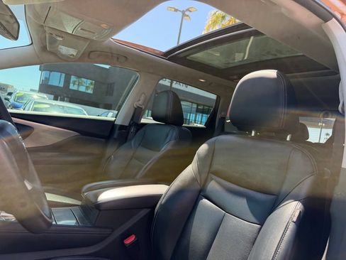 Used 2015 Nissan Murano SL w/ SL Technology Package FWD image 9