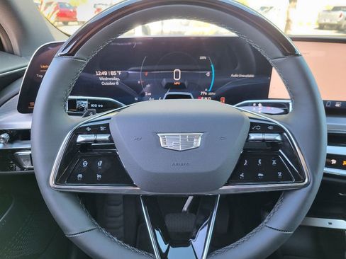 New 2026 Cadillac Lyriq Luxury image 20