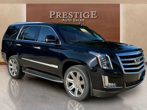 Used 2020 Cadillac Escalade Luxury image 55