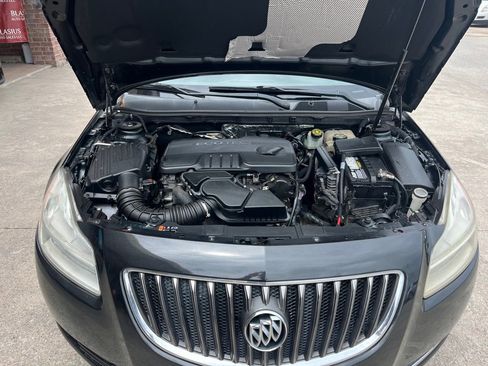 Used 2012 Buick Regal Premium image 16