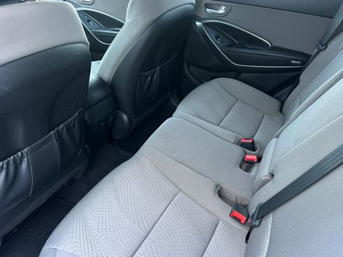 Used 2017 Hyundai Santa Fe Sport FWD image 14