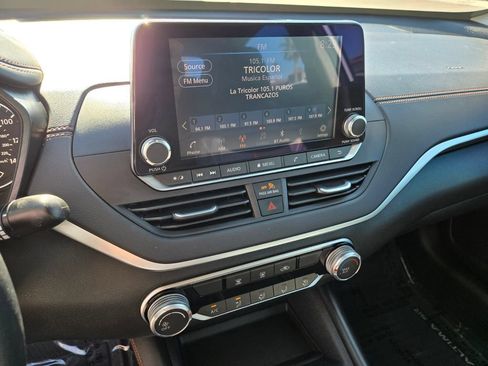 Used 2020 Nissan Altima 2.5 SR FWD image 24