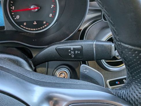 Used 2022 Mercedes-Benz GLC 300 4MATIC image 12