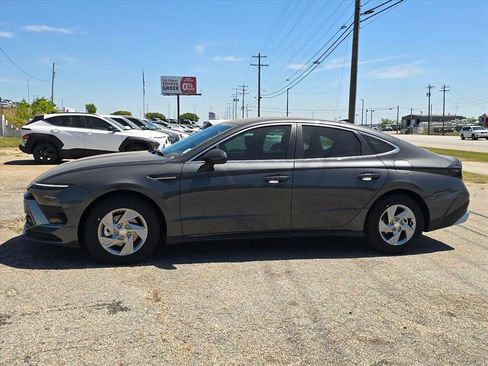 New 2026 Hyundai Sonata SE FWD image 6