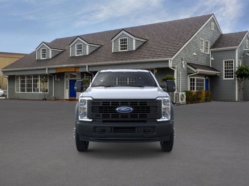 New 2026 Ford F550 2WD Crew Cab Super Duty image 6