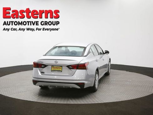 Used 2024 Nissan Altima 2.5 S image 38