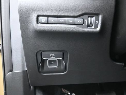 New 2026 Jeep Cherokee Laredo AWD/4WD image 17
