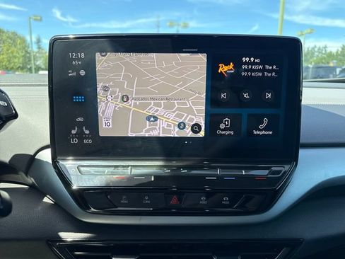 Used 2023 Volkswagen ID.4 Pro AWD/4WD image 19
