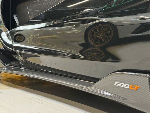 Used 2019 McLaren 600LT RWD image 16