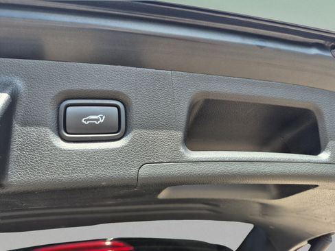 Certified 2022 Hyundai Santa Fe SEL w/ Convenience Package FWD image 10