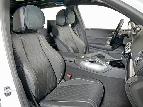 New 2026 Mercedes-Benz Maybach GLS 600 Maybach GLS 600 image 41
