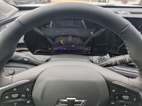 New 2026 Chevrolet Trax ACTIV w/ Sunroof Package image 16