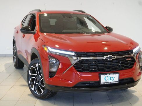 New 2026 Chevrolet Trax RS image 4