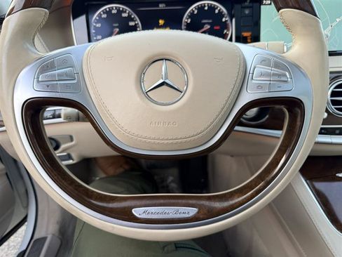 Used 2017 Mercedes-Benz S 550 4MATIC Sedan image 34
