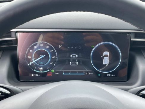 Certified 2024 Hyundai Tucson Limited image 18