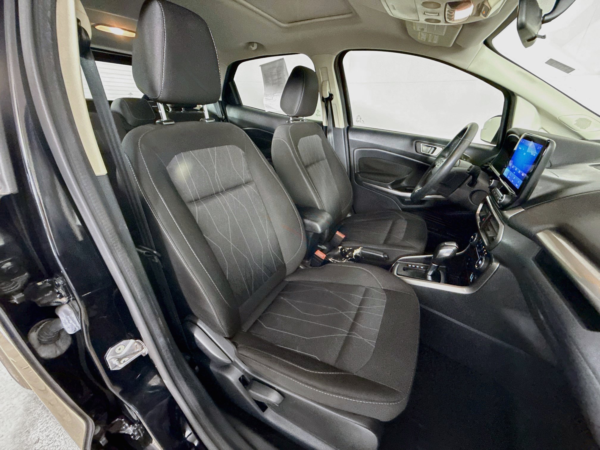 Used 2020 Ford EcoSport SE AWD/4WD image 35