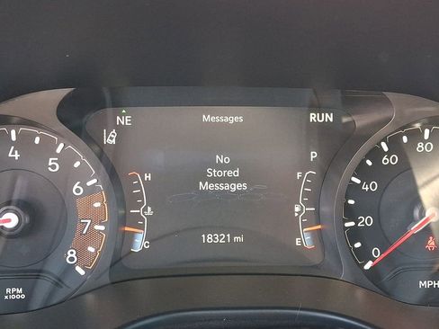 Used 2025 Jeep Compass Latitude AWD/4WD image 22