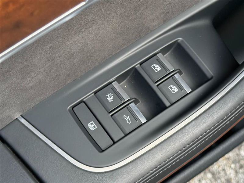 Used 2019 Audi A8 L 3.0T w/ Executive Package AWD/4WD image 29