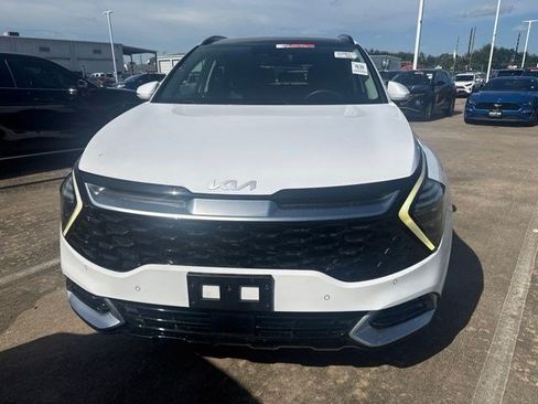 Used 2025 Kia Sportage SX FWD image 2